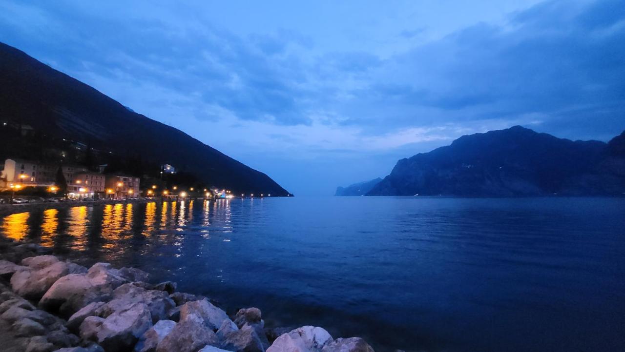 Albergo Villa Mimosa Torbole Sul Garda Ngoại thất bức ảnh