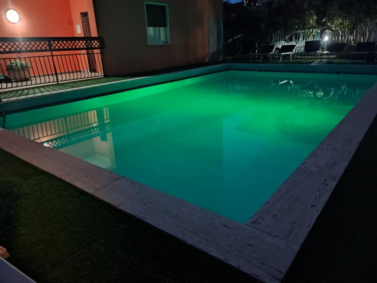 Albergo Villa Mimosa Torbole Sul Garda Ngoại thất bức ảnh